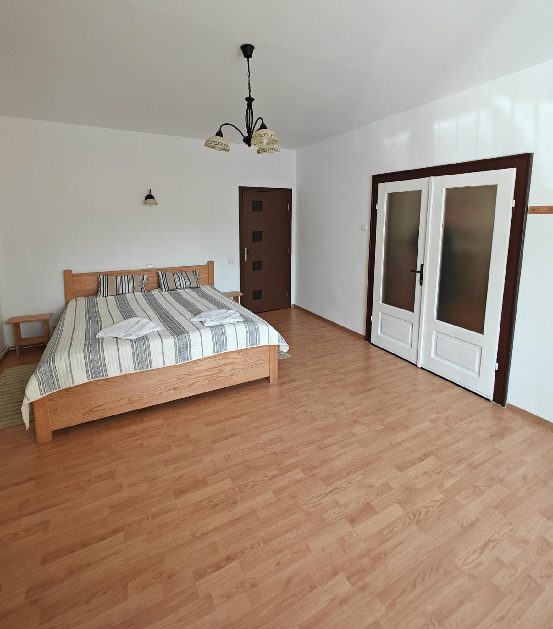 Transsylvanian Wolves Apartment Sibiu Esterno foto